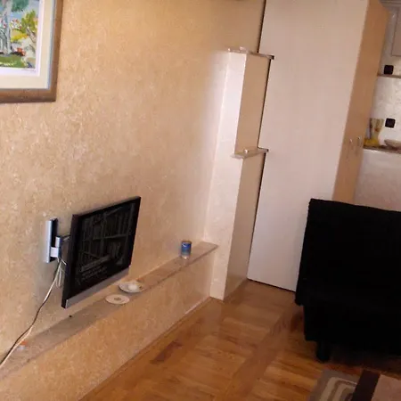 Okuka Апартаменти Спліт