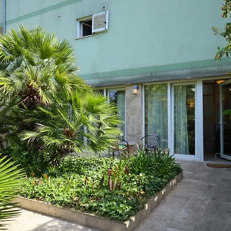 Lägenhet Okuka Split